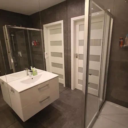 Apartament Na Zlotej Kielce Exterior photo